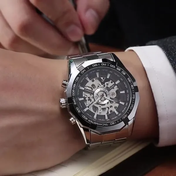 How automatic watches work